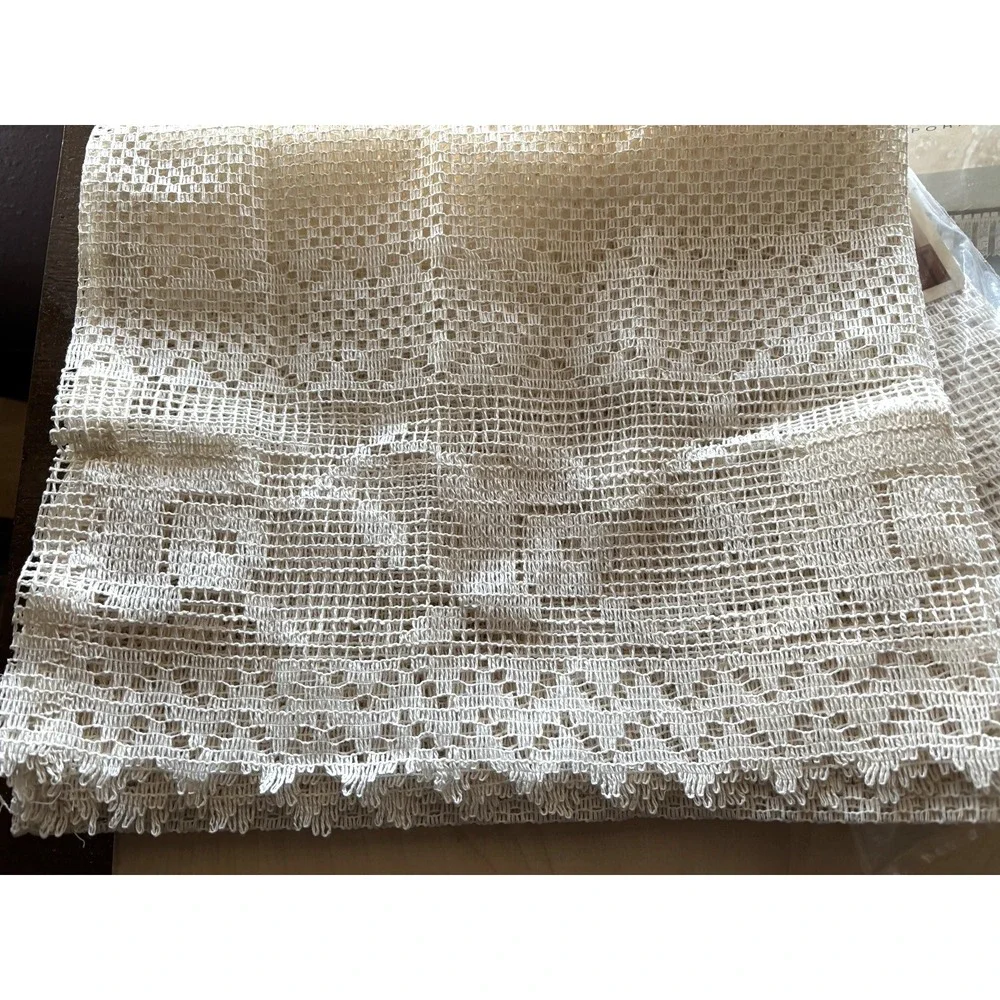 Vtg Furio Open Weave 24